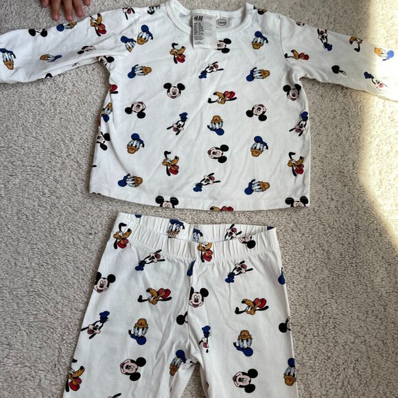 Mickey Mouse Pj set for baby boy H&M - Picture 1 of 2